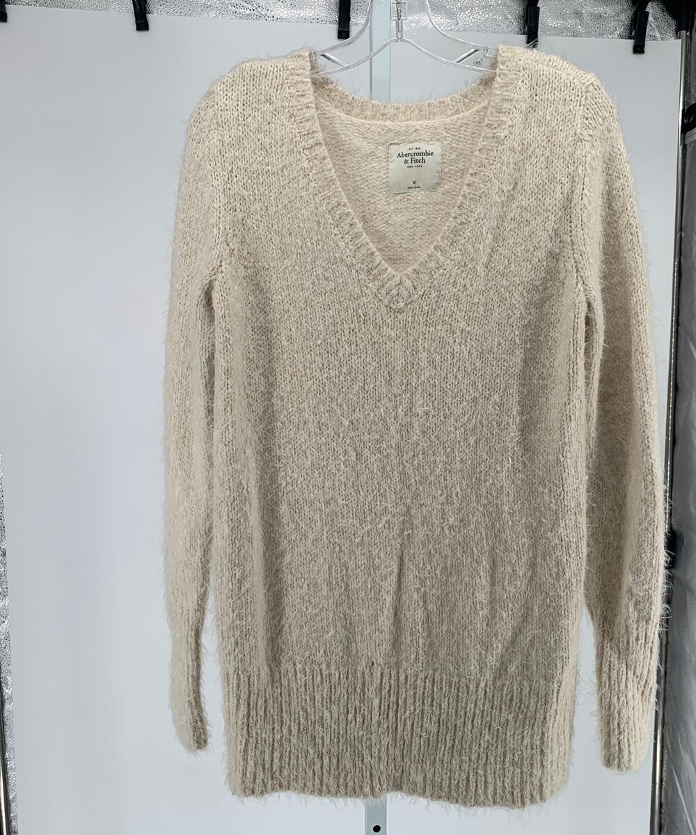 Abercrombie & Fitch sweater fuzzy eyelash metallic V neck cream women medium